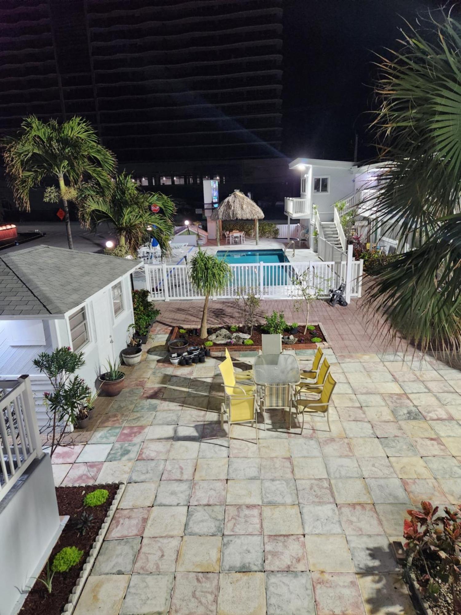 The Palms On Ocean Motel Pompano Beach Eksteriør billede